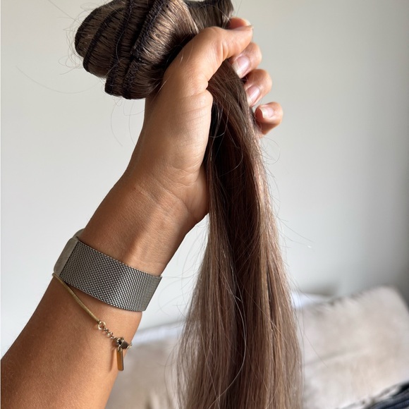 Ash Brown 100% Remy Hair Extensions - Picture 4 of 6